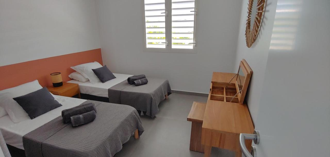 Villa Fleur De Goyave - Tres Bien Ventilee - Vue Degagee Saint-Francois  Buitenkant foto